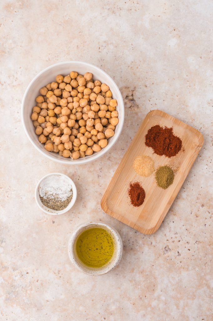 A mis-en-place of the ingredients for Crispy Air Fryer Chickpeas.