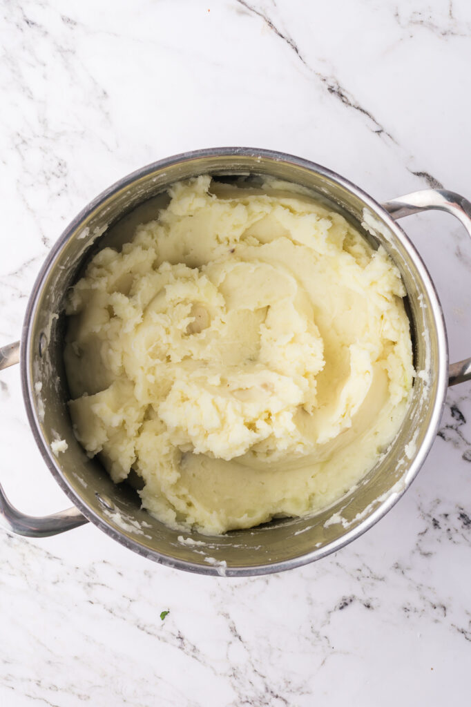 A pot of creamy mashed potatoes.