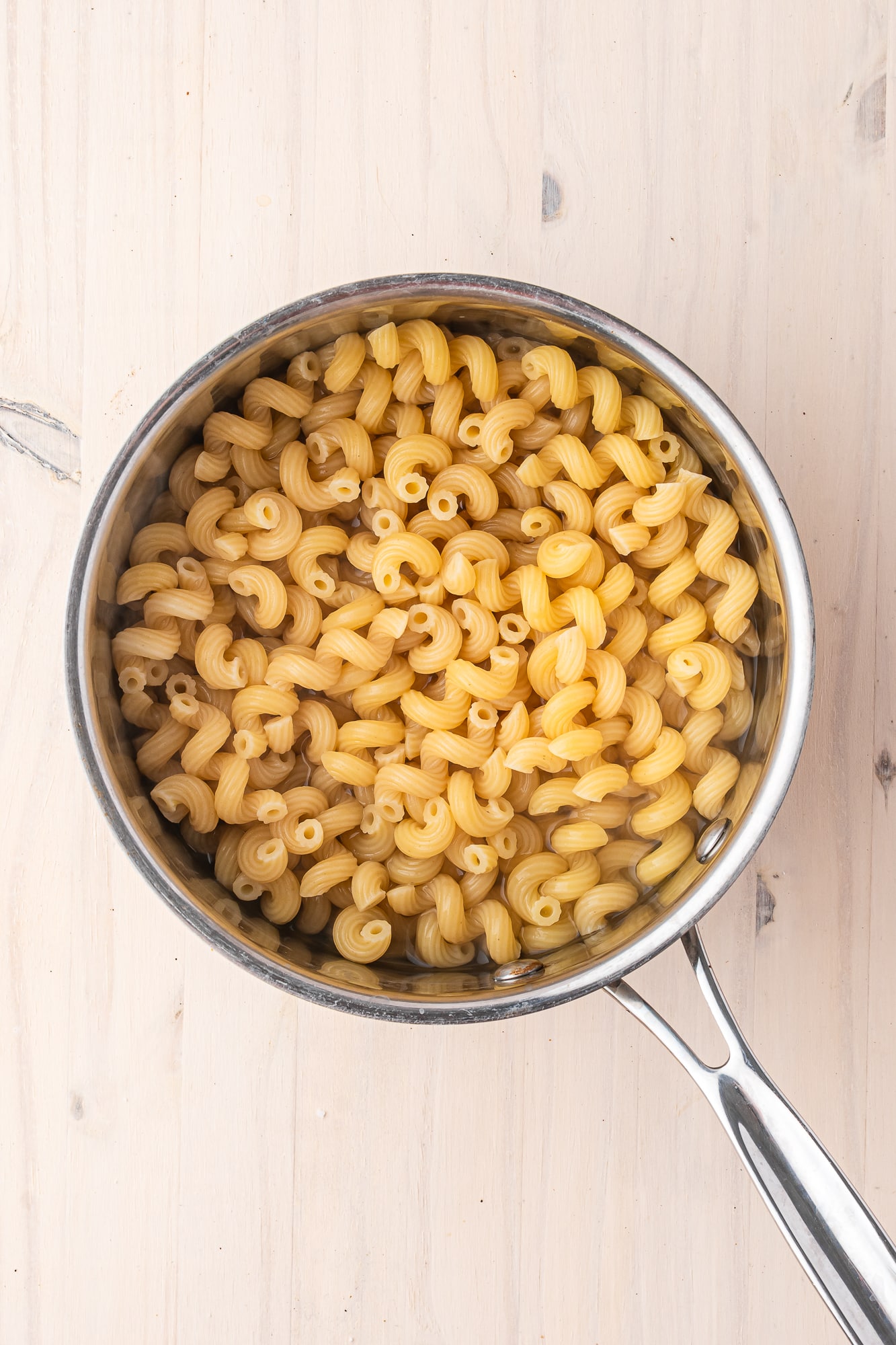 A put of pre-cooked pasta